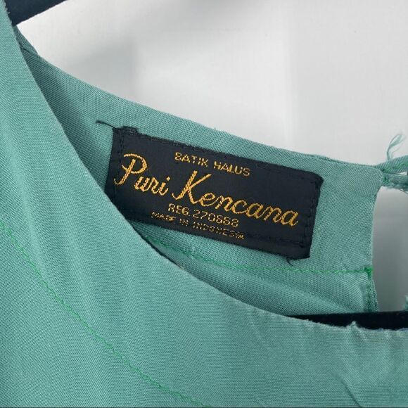 Vintage Puri Kencana Batik Halus Dress - Picture 3 of 9